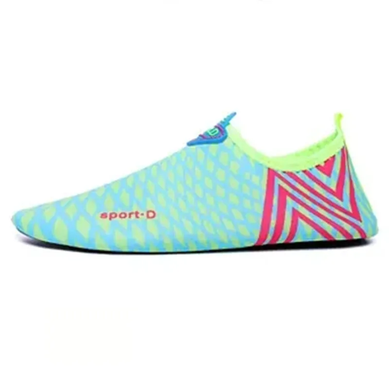 Scarpe da uomo Aqua Sneakers donna ltra-light spiaggia ad asciugatura rapida acqua fiume estate galleggianti escursionismo all'aperto immersioni Snorkeling nuoto