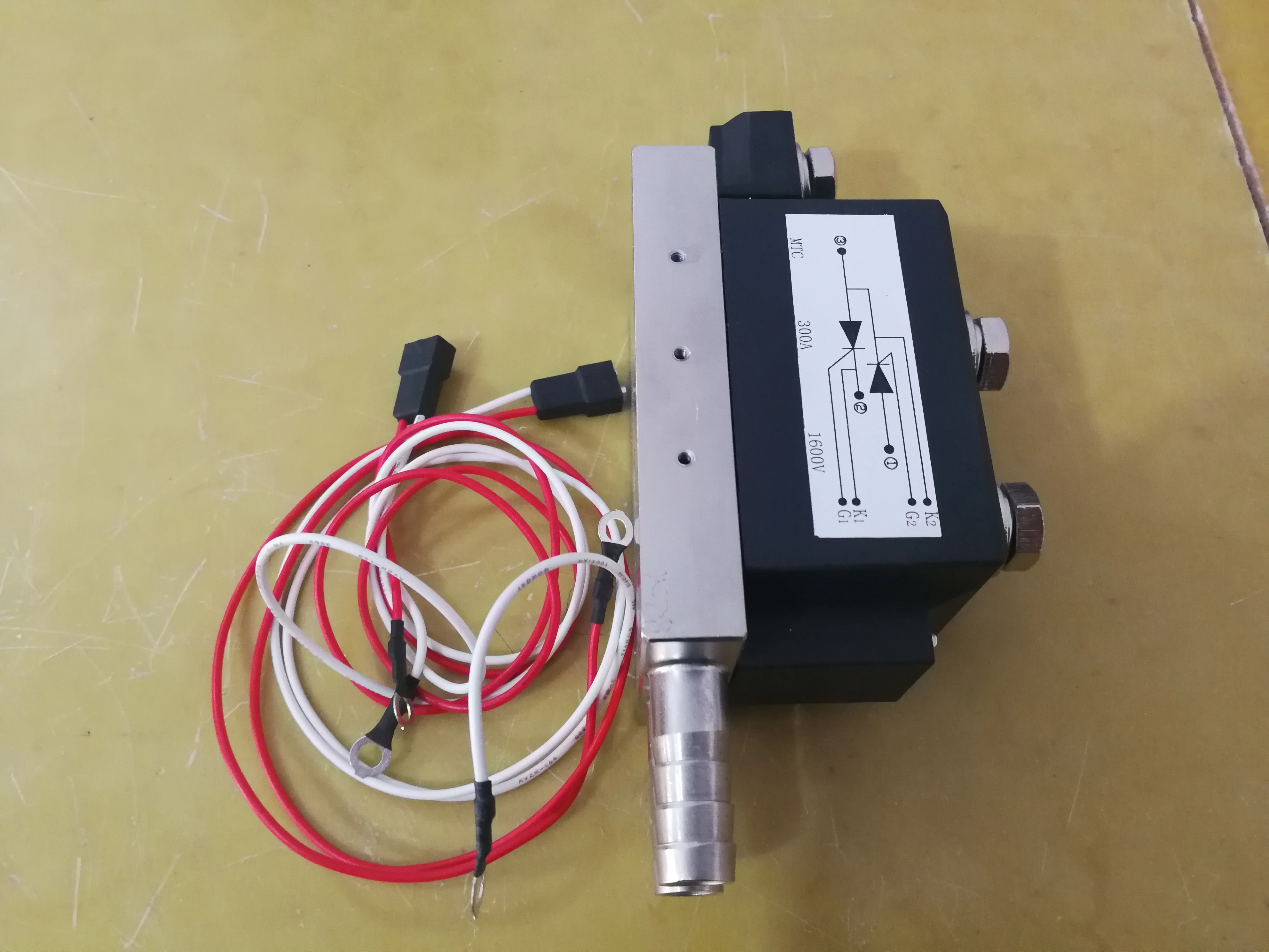 MTC300A/1600 V Thyristor Mô Đun Nước làm mát bằng Điểm Máy Hàn Thyristor Mô Đun