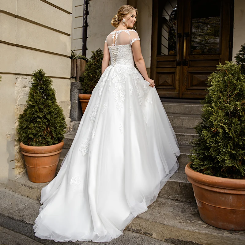 Robe de mariée classique grande taille pour femmes avec mancherons, appliques Scoop, encolure de la présidence, à lacets dans le dos, robe en tulle pour patients civils, sur mesure