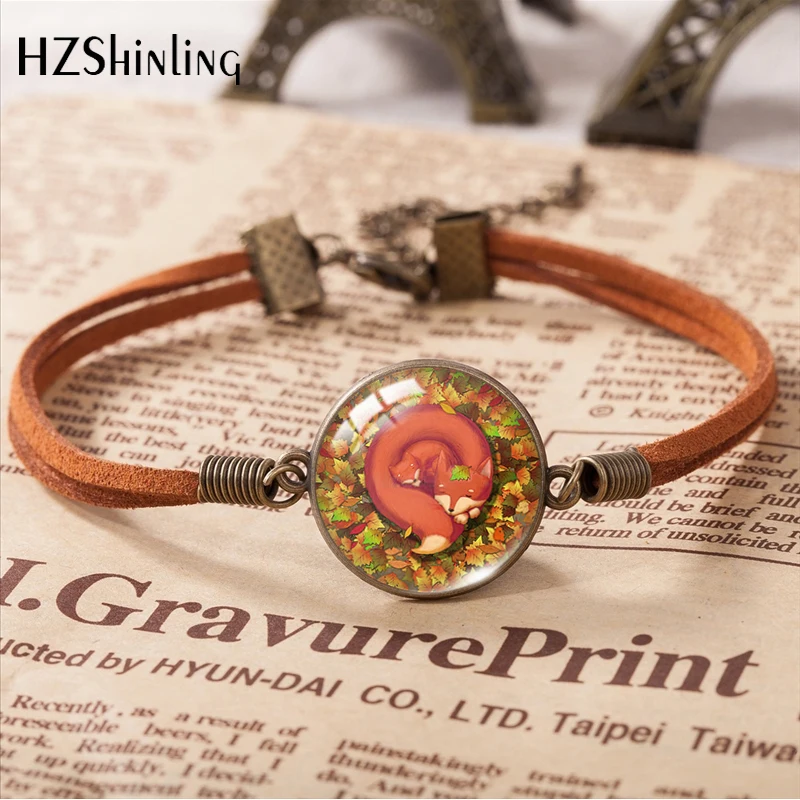 2020  Sleeping Fox Leather Bracelets Round Glass 20mm Cute Pattern Hand Accessories