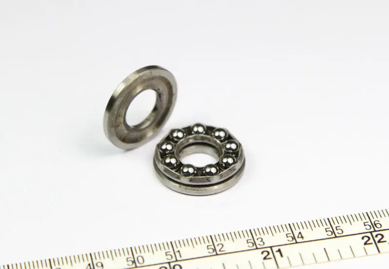 أ 9011021   أجزاء ماكينة التطريز Barudan تحمل