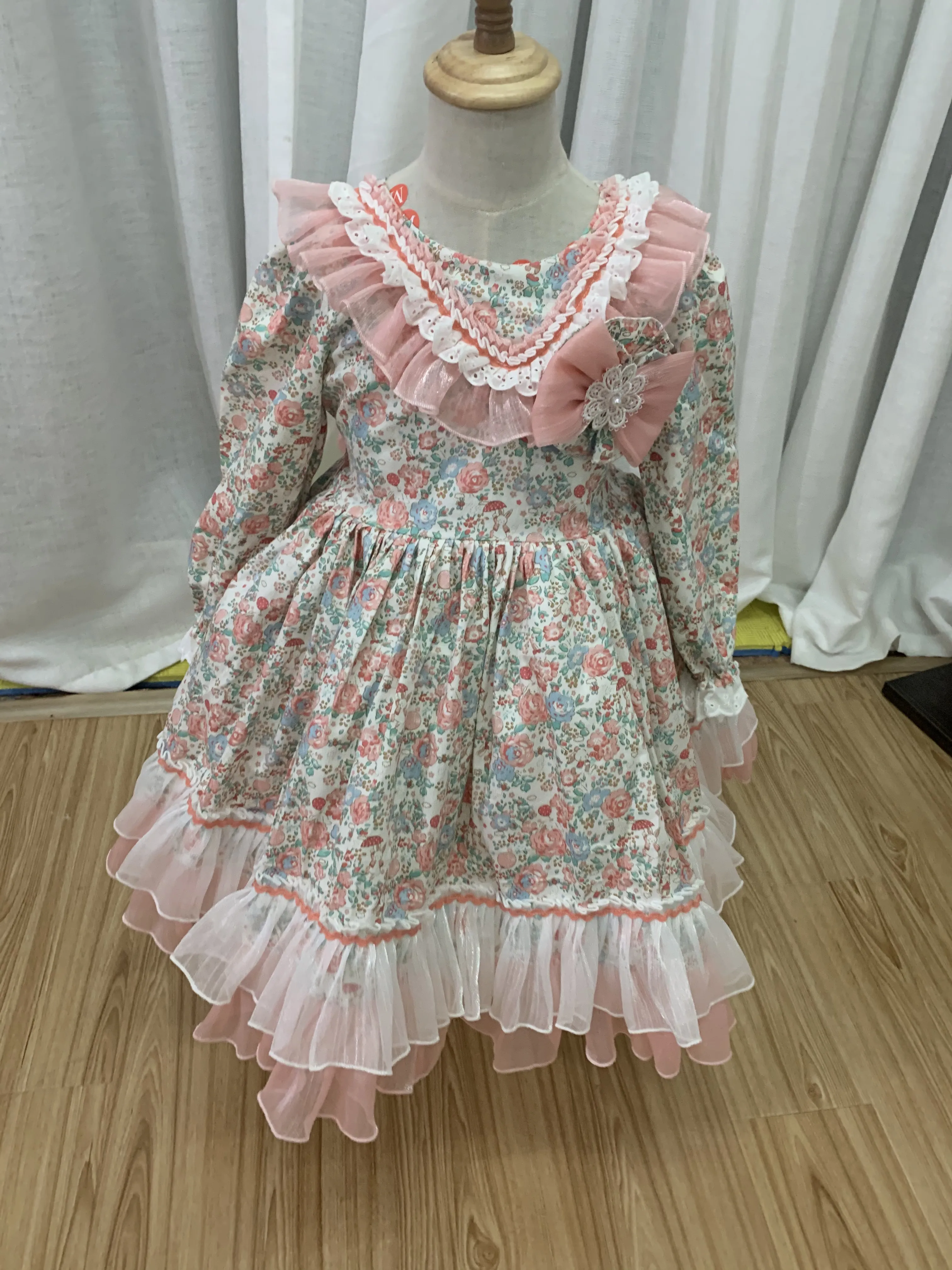 baby girl auutmn winter Spanish Country style floral princess dress mesh stitching Lolita vintage ball gown dress