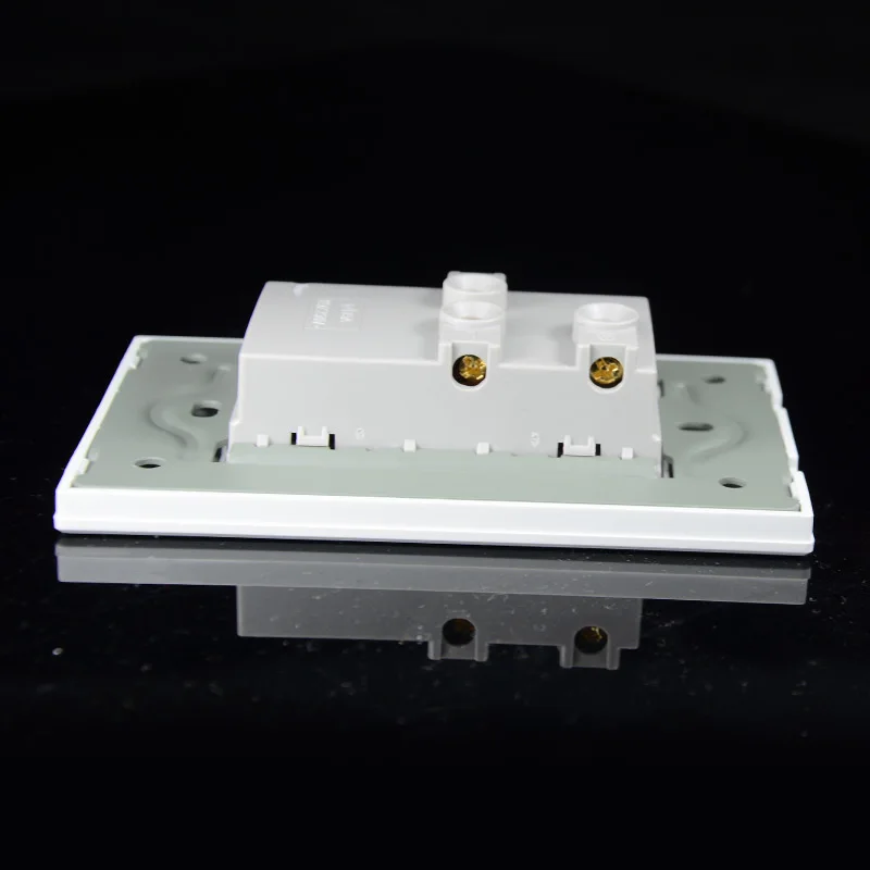 118mm Weiße Amerikanische Südostasien-Doppelsteckdose mit 3 Polen, Multifunktional, PC-Flammhemmend, Haushalts-Sicherheitsstecker 15A – Detail 9