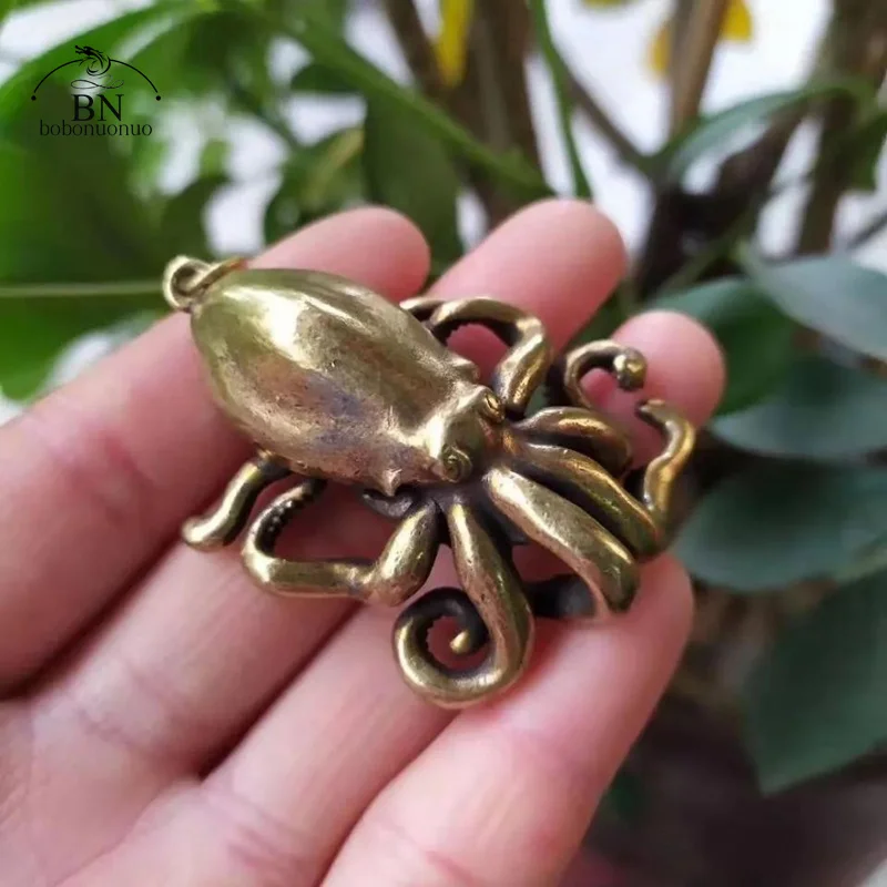 Octopus Figurines Lucky Ornaments Solid Brass Marine Animal Miniatures Squid Decorations Accessories Vintage Keychains Pendants