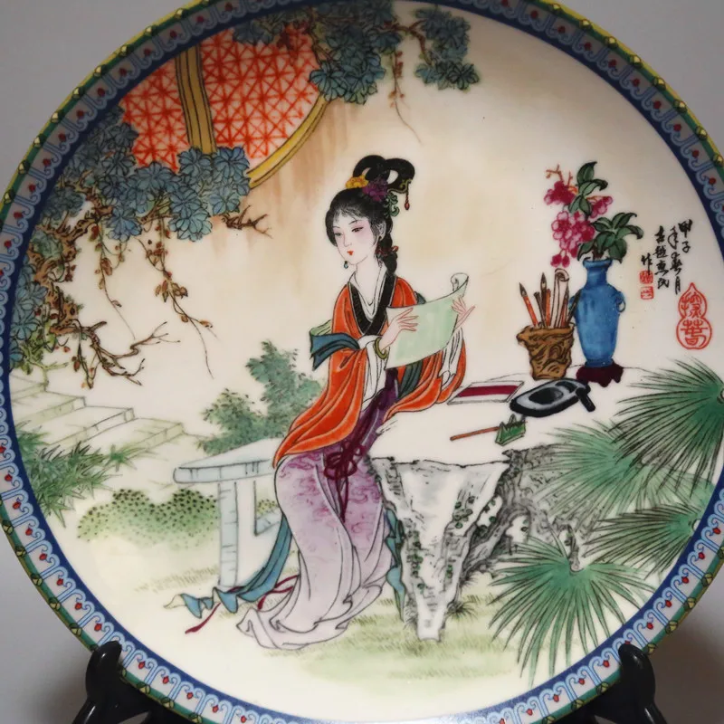 Jingdezhen Prize Porcelain Plate: A Deep Dive into the Art of Tan