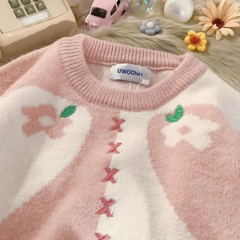 New Sweet Casual Pink Spring Autumn Women Sweaters Harajuku Embroidery Peach Heart Flowers Loose Knit Shirt Female Pullover 2021