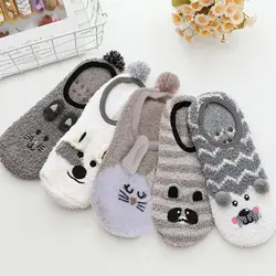 1 paio Lady Winter Fuzzy Warm Slipper calzini da pavimento simpatico cartone animato ricamo animale corallo velluto hoiameria calzino scaldino