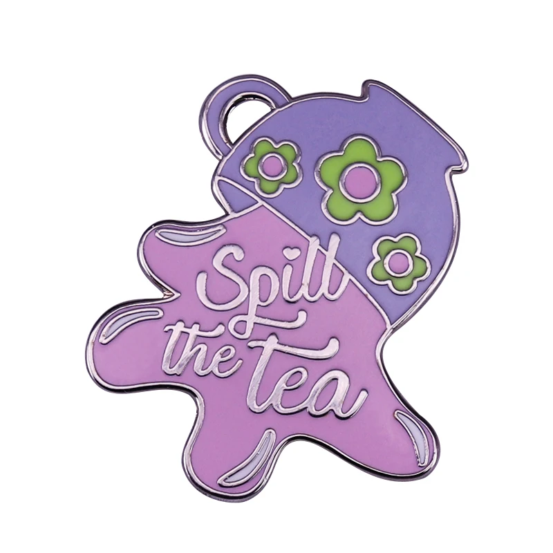 Derrame las manchas de té con esmalte, tenga cuidado cuando lo derrame.