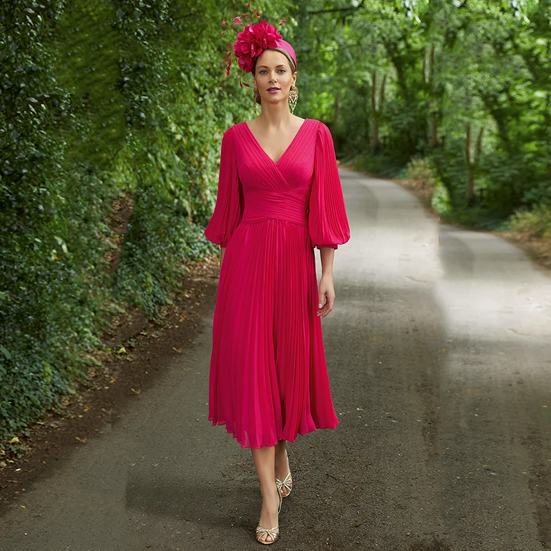 Customized Simple Fuchsia Mother of the Bride Dresses Chiffon with 3/4 Sleeves V Neckline Wedding Guest Gowns 2024 Tea Length