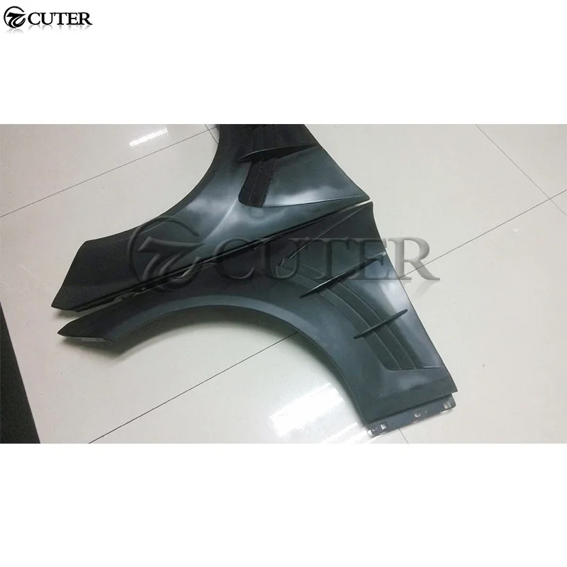 

W204 C260 C300 C180 C200 C63 Amg Style Iron Side Fenders for Mercedes Benz W204 Car Body Kit 12-14