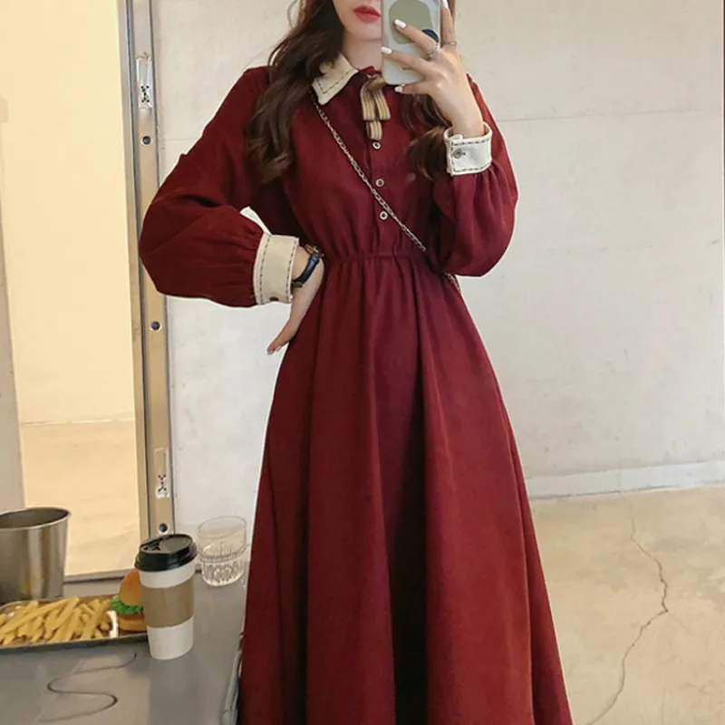 black long sleeve dress knee length A-Line V-Neck Knee-Length Black Homecoming Dress with Beading PD037