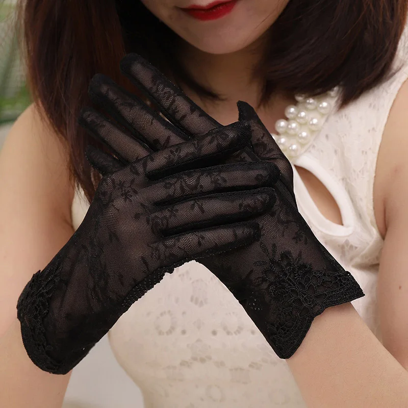 Sexy Summer Women UV Sunscreen Short Sun Female Gloves Fashion Ice Silk Lace Driving Of Thin Touch Screen Lady Gloves G02E