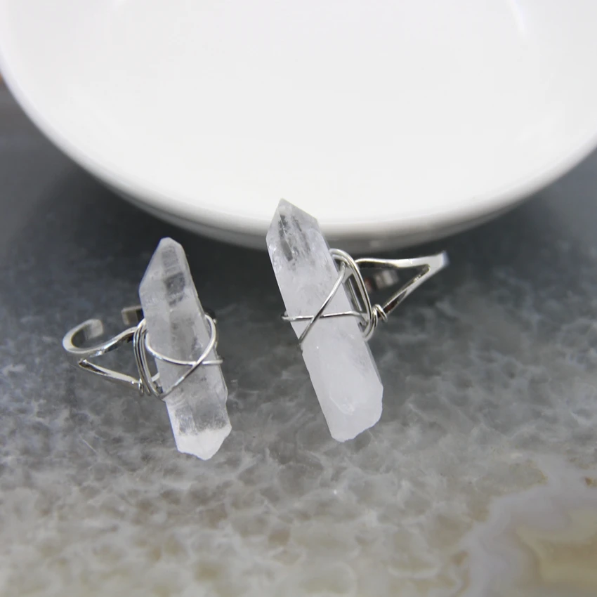 Minimalist Natural White Quartz Points Stick Adjustable Ring,Healing Crystal Quartz Chakra Gemstone Simple Style Ring Jewelry