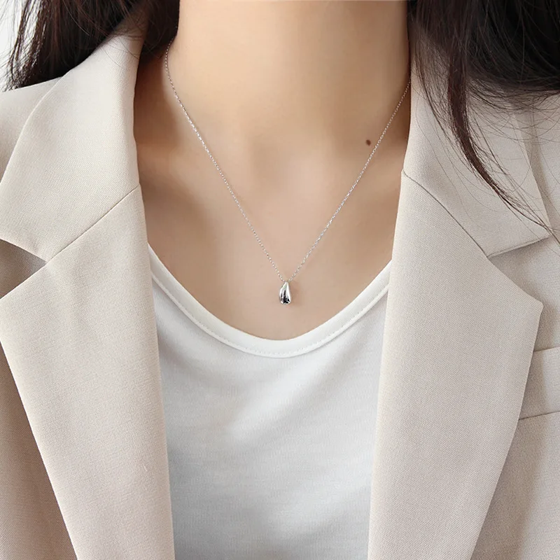 ANENJERY Silver Color Water Drop Pendant Necklace For Women Simple Fashion Choker Necklace Dropshipping S-N577