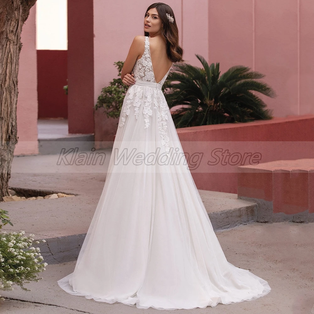 Customized Classic Tulle Wedding Dress With Appliques Ladies Sexy V Neck Backless Court Train A Line Bridal Gowns Vestido De Nov