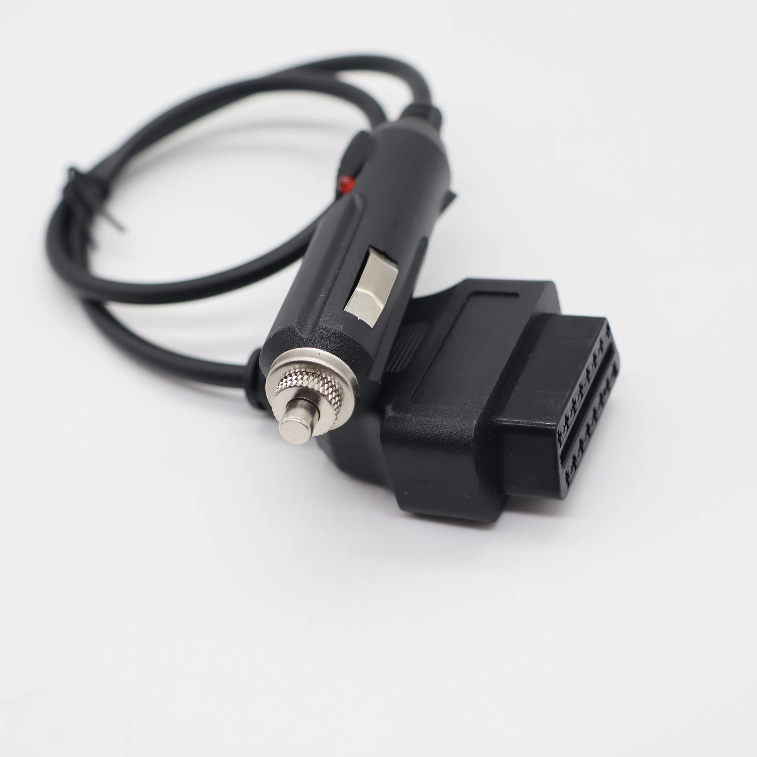 OBDII OBD2 güç uzatma kablosu 16Pin kadın araç çakmak 12V DC güç kaynağı OBD 2 dişi konnektör kablo adaptörü