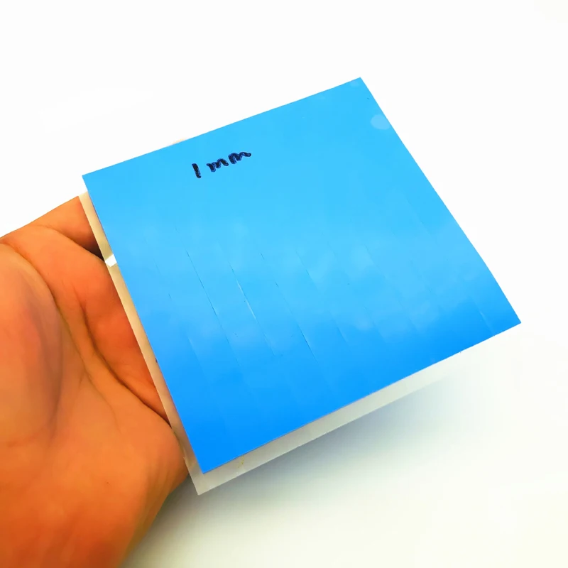 غرفة تبريد سيليكون سادة عالية الجودة 10 مللي متر * 10 مللي متر * 1 مللي متر 0.5 مللي متر سميكة 100 قطعة الحراري الوسادة GPU وحدة المعالجة المركزية التبريد موصل سيليكون الوسادة