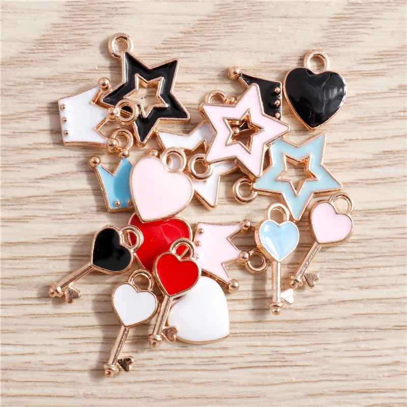 10 stücke 4 Styles Mix Emaille Liebe Herz Crown Schlüssel Star Charms für Schmuck Machen Niedlichen Tropfen Ohrringe Anhänger Halsketten zubehör – Detail 3