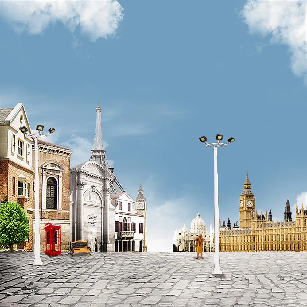 5pcs N Scale Plaza Lamppost 1:160 Playground Street Lights 3-lights Bright White 8cm Post LSL11N