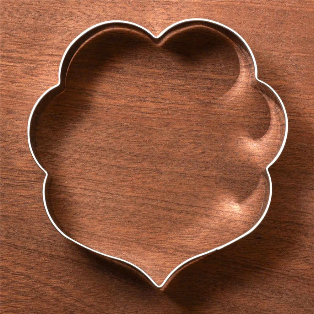 KENIAO Flower Cookie Cutter - 9.5 x 9.7 CM - Plaque Frame Biscuit / Fondant / Bread / Pancake Molds - Stainless Steel