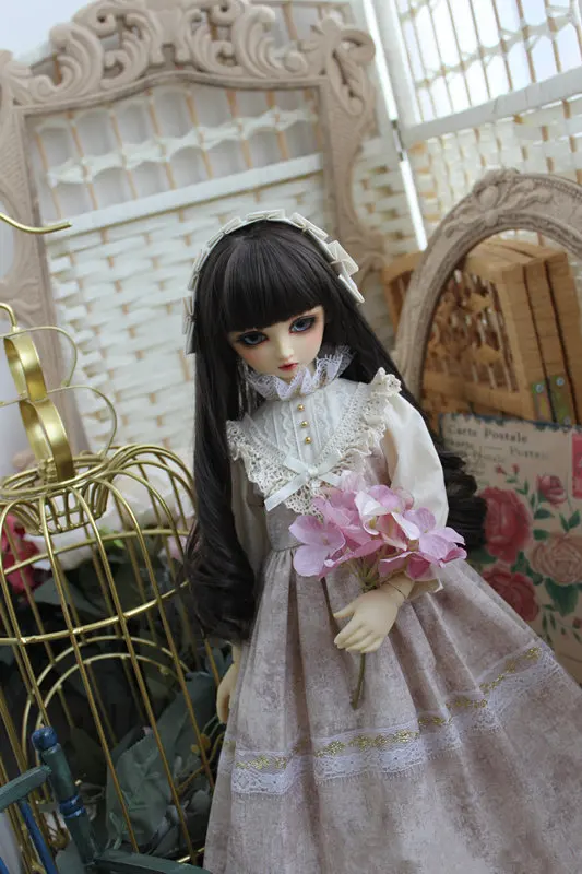 

BJD Doll clothes suitable for 1-3 1-4 1-6 size doll dress retro dress with headwear doll accessories