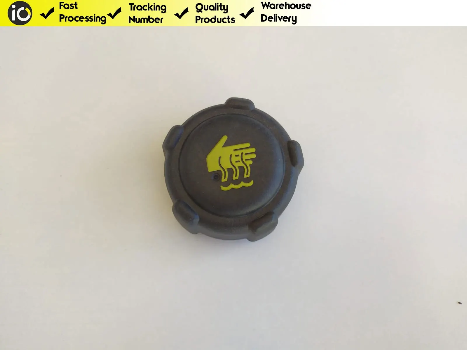 Original Radiator Spare Water Tank Cap For Renault- Dacia All Models 8200048024 Fast Shipment From Warehouse