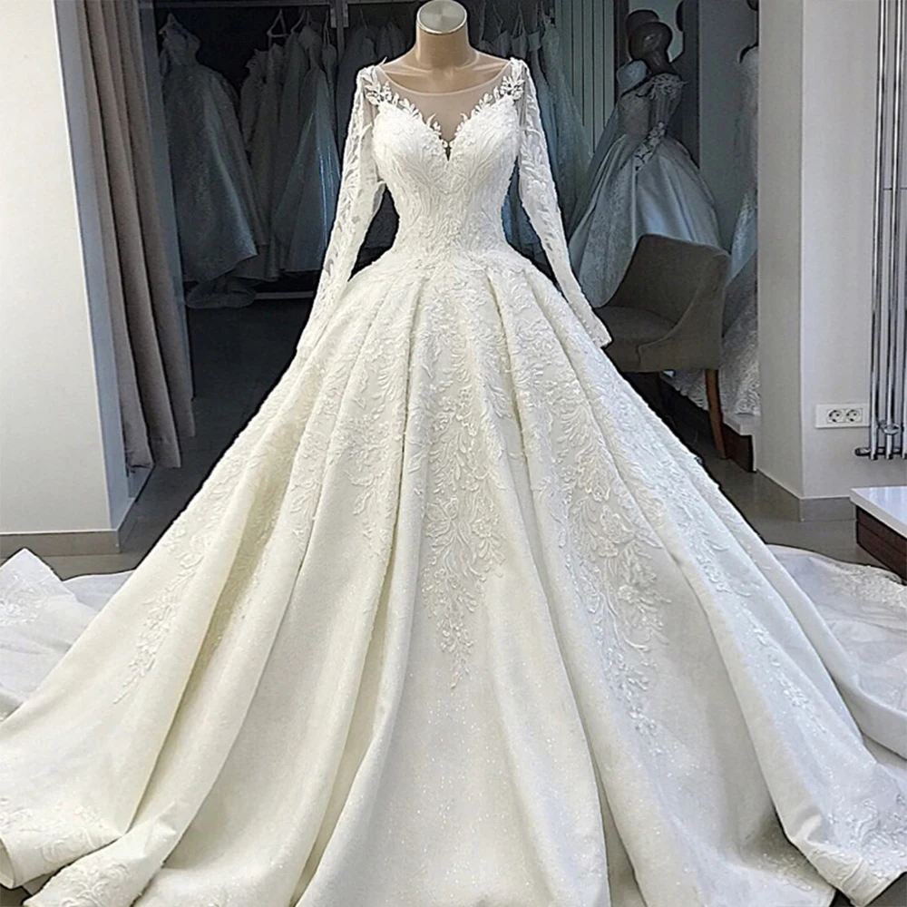 Robe De mariée en dentelle romantique, avec des Appliques De perles, bouton au dos, ligne A, manches longues, style Boho, blanche