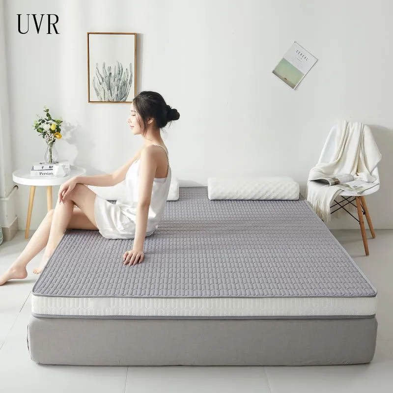 UVR Summer Natural Latex Mattress High Density Memory Foam Filling Tatami Comfortable Bed Employee Dormitory Mattress Help Sleep