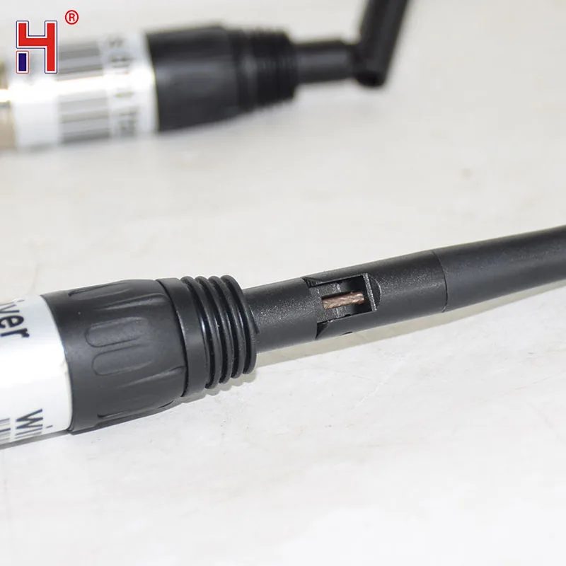 Dmx 512 Controller Rechargeable Battery Wireless Receiver 2.4G Ism Dmx512 Wireless Transmitter Receiver For Stage Light Effect