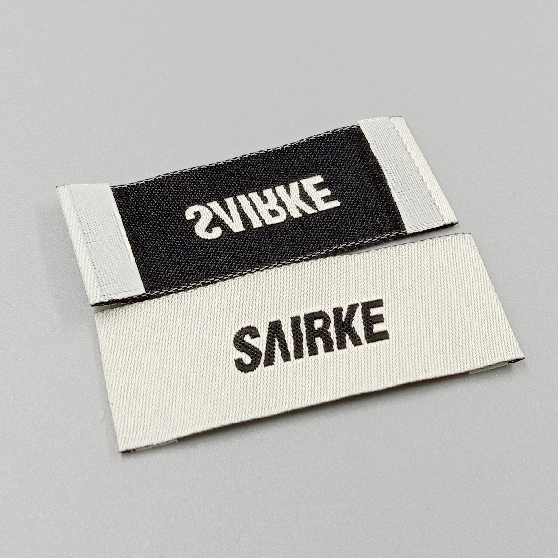 Customized Fabric Sewing Clothing Labels, Garment Brand Logo, Woven with Personalized Name, Clothes Tags for Dress, 1000 PCs/Lot