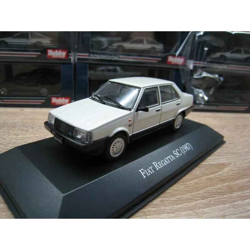 Diecast 1:43 FIAT 1987 Alloy Car Model Collection Vehicle Toys Souvenir Ornaments Display Boys Gifts Decoration Collectible