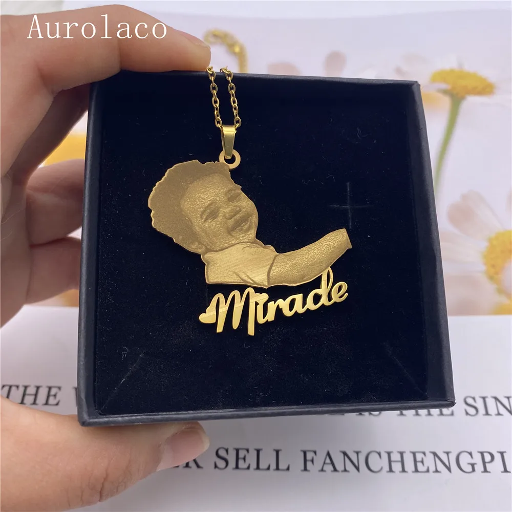 

AurolaCo Custom Photo Name Pendent Necklace For Kids Custom Personal Photo Picture Portrait Nameplated Pendent For Family Gifts