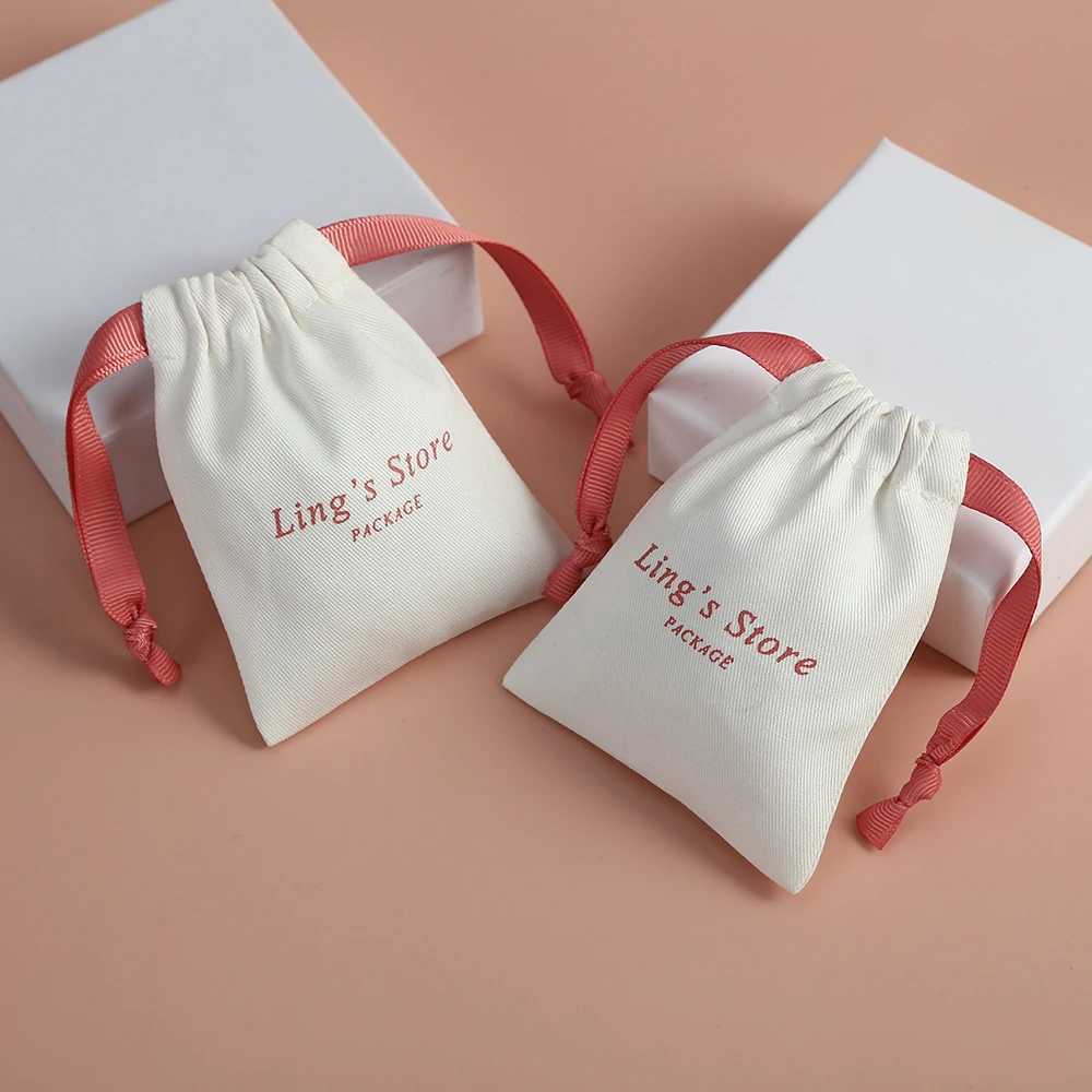 50 White Cotton Bags Print Logo Jewelry Drawstring Pouches Velvet Jewelry Packaging Bag Chic Wedding Favor Candy Bags Pouch