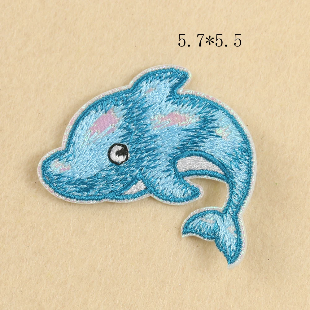 5PCS Animals Patches Shark Dolphin Crab Applique Iron on Embroidered Clothes Patches for Clothing Stickers Garment Supplies