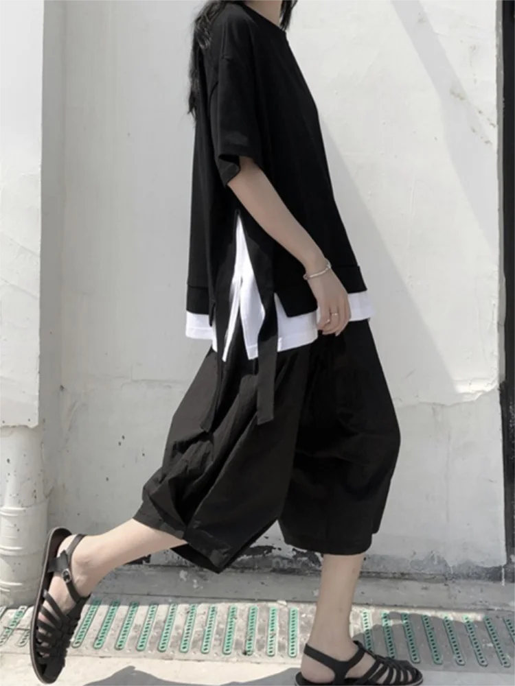 

Summer ladies fake two-piece dress hem black and white stitching asymmetrical irregular slit short sleeve T-shirt