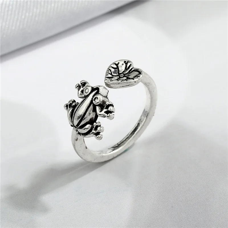 Yungqi Cartoon Metal Animal Frog Rings for Women Artistic Design Opening Resizable Unisex Female Statement Finger Rings Gift