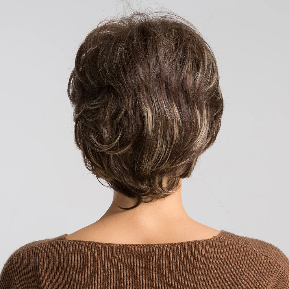 Gemma Korte Golvend Bob Gemengd Bruin Blond Highlight Synthetische Pruik Met Pony Voor Vrouwen Natuurlijke Pixie Cut Hittebestendige Valse haar