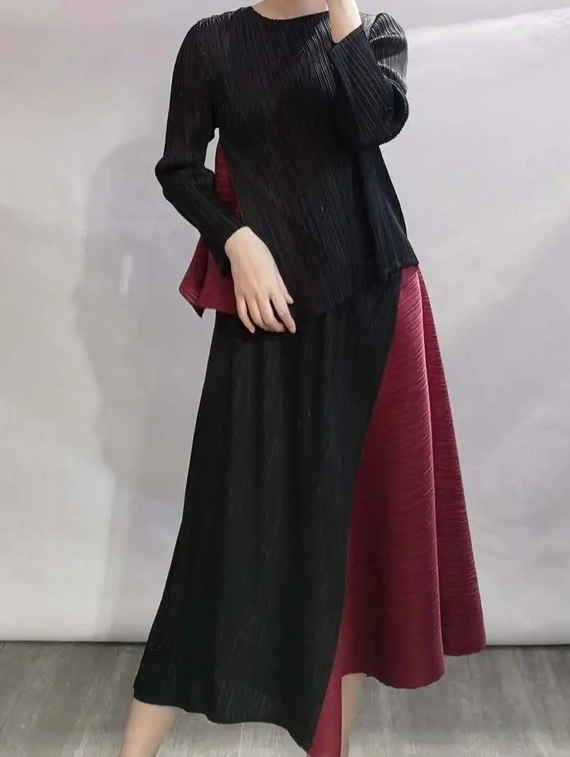 

HOT SELLING The new fold long sleeve loose T-shirt + pleated skirt irregular patchwork two-piece outfit IN STOCK
