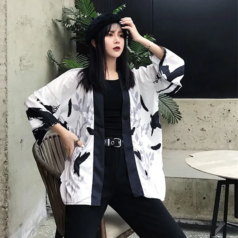 

Japanese Kimono Cardigan Women Summer Crane pattern Print Blouse Coat 2019 New Fashion Causal Cardigans Top Clothing