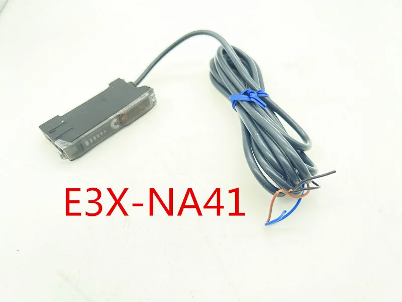 E3X-NA41 PNP New Optical Fiber Amplifier Sensor Photoelectric Sensor