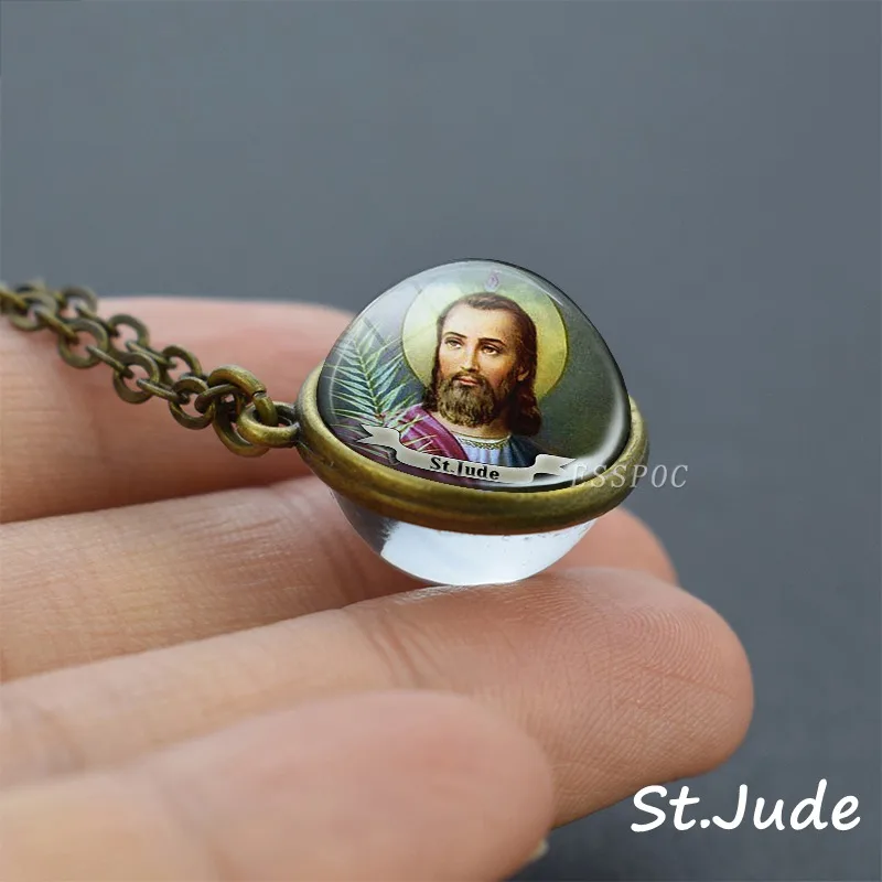 Virgin Mary with Baby Jesus Religious Art Glass Pendant Necklace Christian Gifts Saint Michael Patrick Faith Necklace