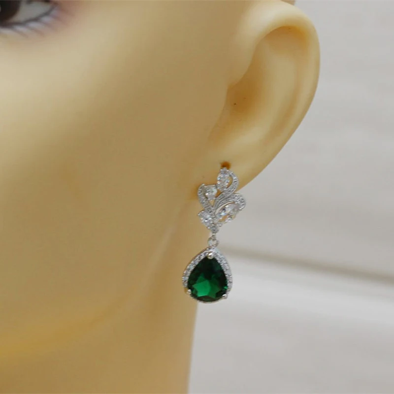 Huitan Aesthetic Green Pear CZ Drop Earrings Women Wedding Engagement Accessories Noble Lady\'s Earrings for Party Trendy Jewelry