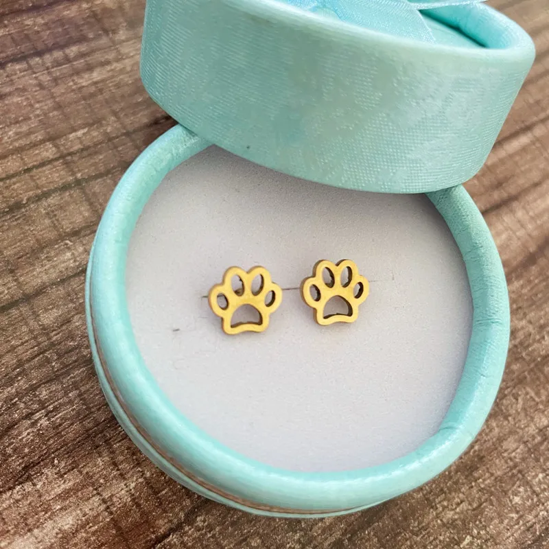 

Cute Cat Woman Contracted Animal Footprints Earring Is Small Adorn Article Personality PAWS Dog Paw Stud Earrings