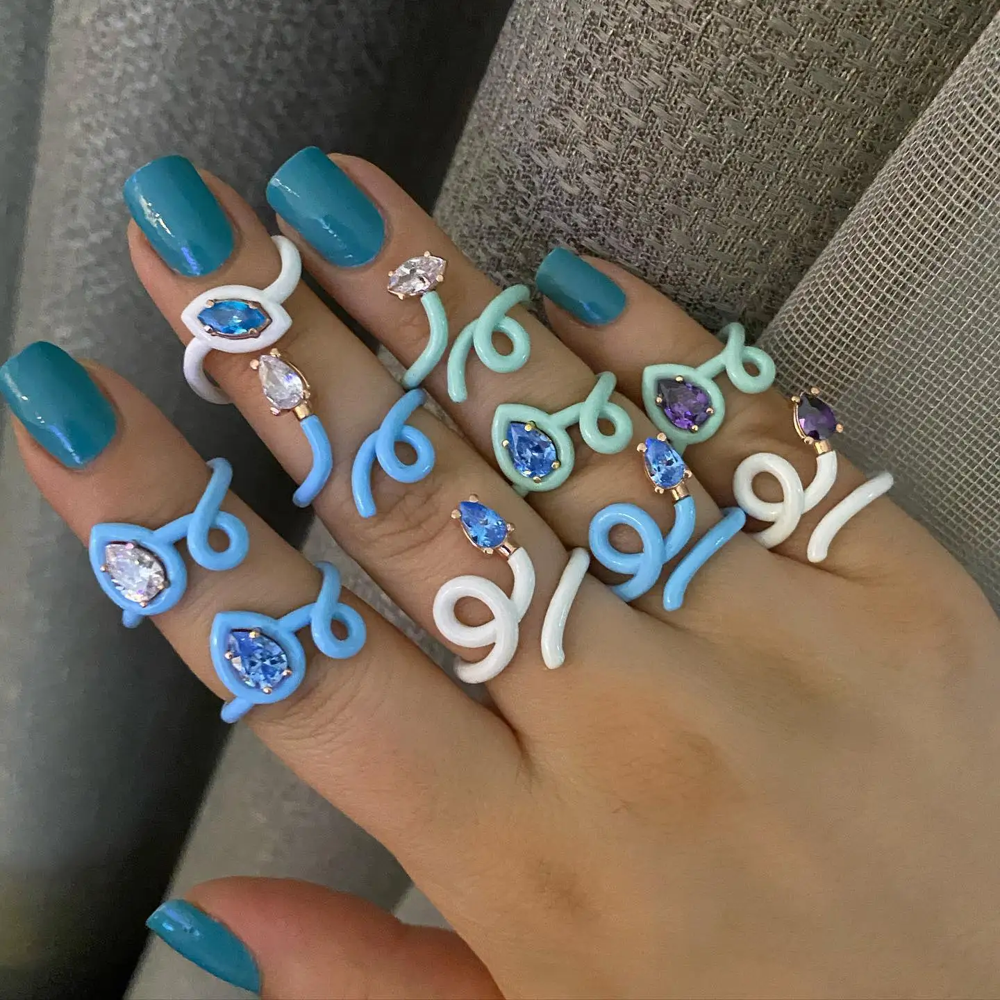 

Wholesale High Quality Colorful Rainbow Jewelry Pastel Enamel The Wire Band Open Adjust Women Single Stone Ring