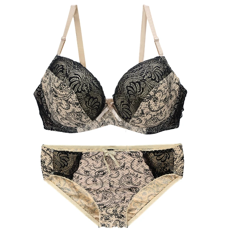 Nouvelle Seamless famous brand sexy high-quality female print bra set, lace flower push-up bra underwear set. Large size underwe