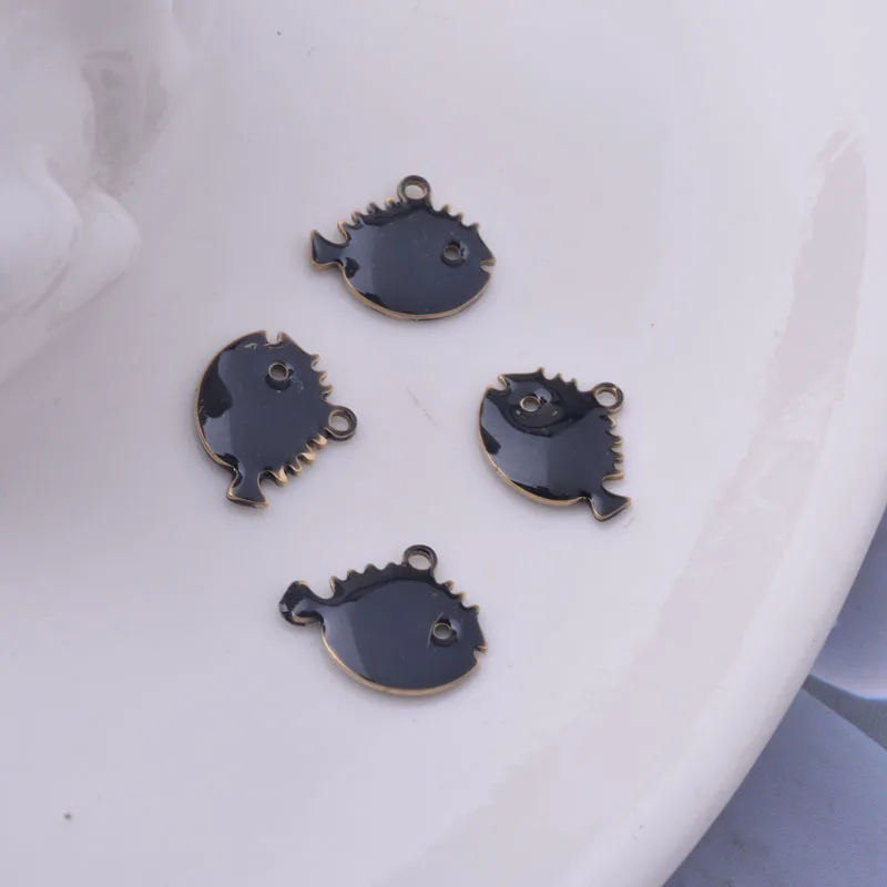 30 Stück 12*10mm Kupfer-Emaille-Fischanhänger für Ohrringe, Halsketten, Armbänder und Anhänger – Detail 4