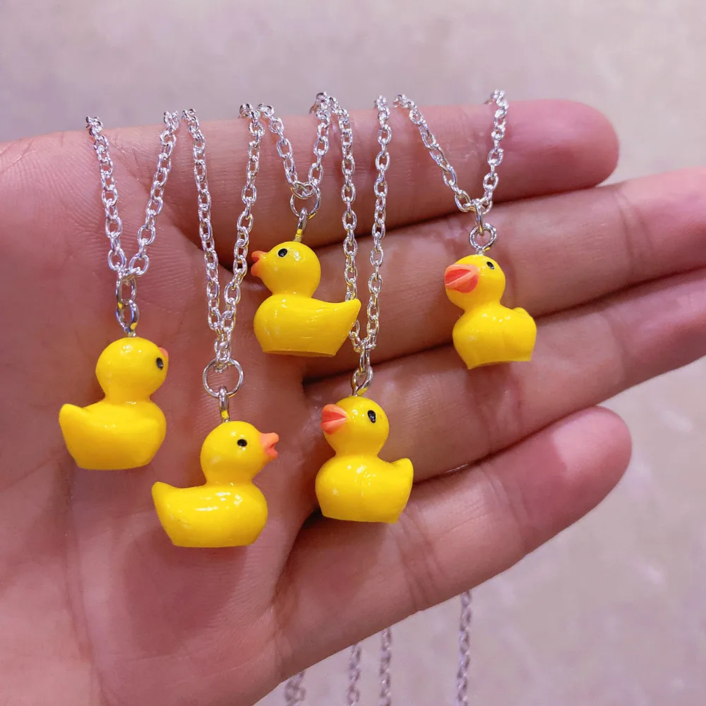 5pc/set Fashion Cute Small Cartoon Little Yellow Duck Acrylic Resin Charms Pendant Necklace Handmade Creative Jewelry Party Gift