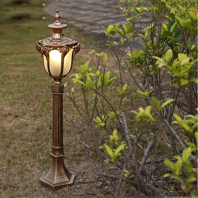 European Style Outdoor Waterproof Lawn Lamp Aisle Corridor Courtyard Landscape Lighting Home Garden Lawn Lamps