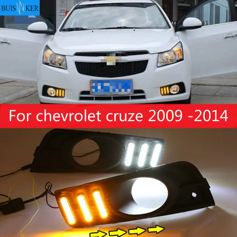 

2PCS For chevrolet cruze 2009 2010 2011 2012 2013 2014 DRL Daytime Running Light fog lamp cover with yellow turn signal