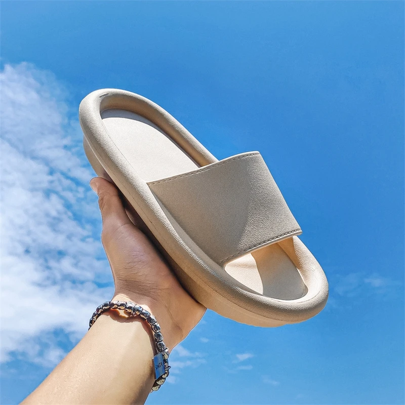 

Summer Couple Slippers Soft Sole Indoor Fashion Comfortable Casual Men'S Shoes Outdoor Non-Slip 2021 New Beach Sandals Hot Sale